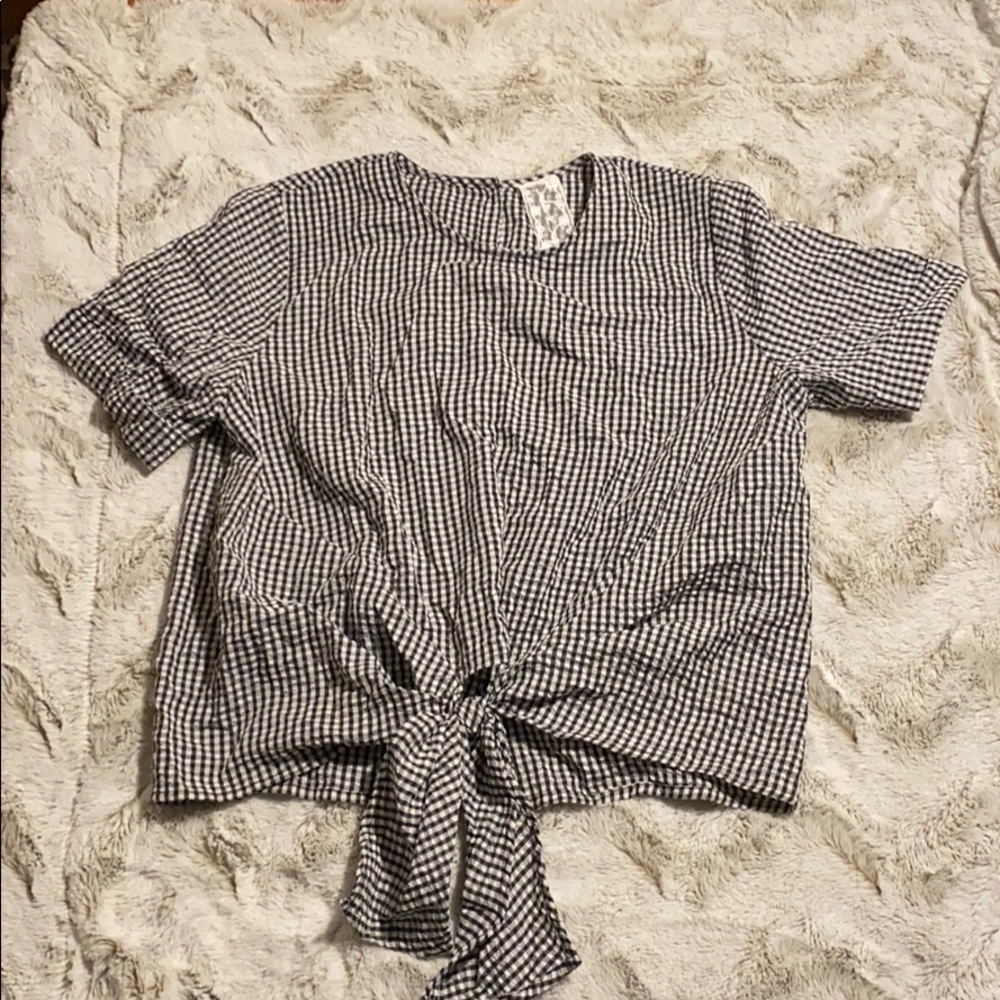 Sadie and Sage Gingham Top